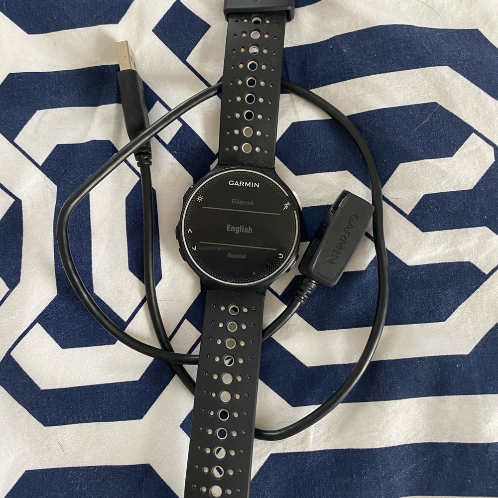 Garmin Forerunner 230 GPS/activity tracker watch